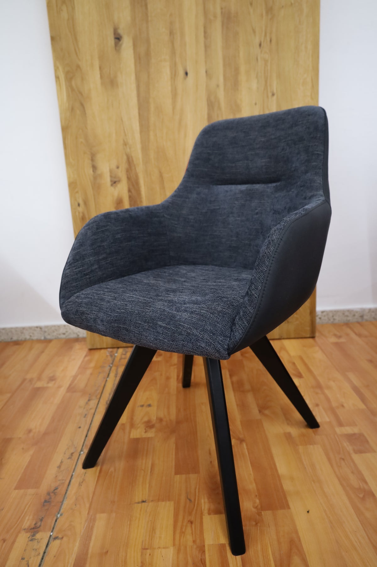 Armlehnenstuhl Stuhl +Drehbar +Massivholz +Rück-Dreh-Funktion – möbel -outlet-24